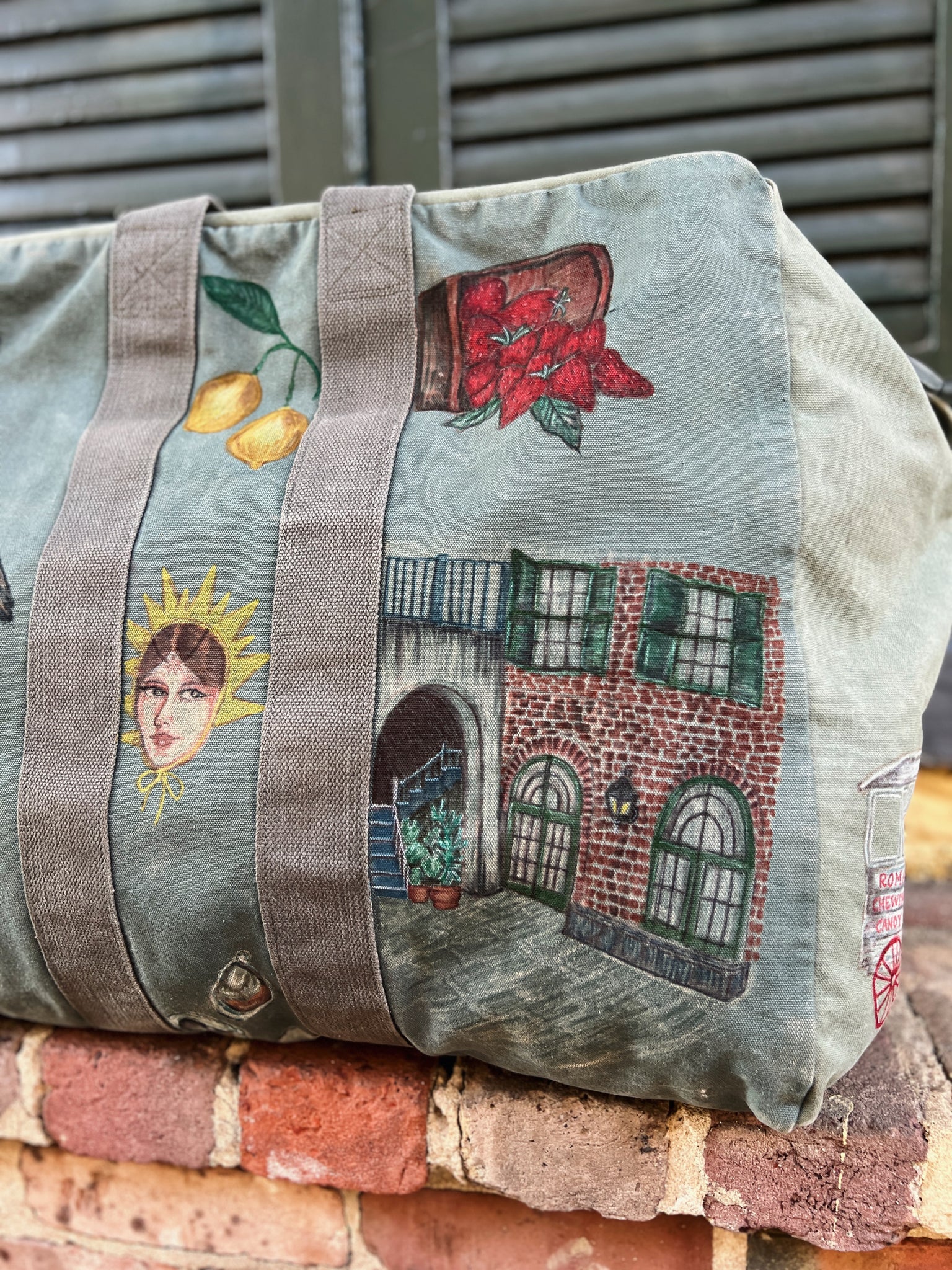 Hand Drawn Bag: Vintage Army Duffel “Louisiane”