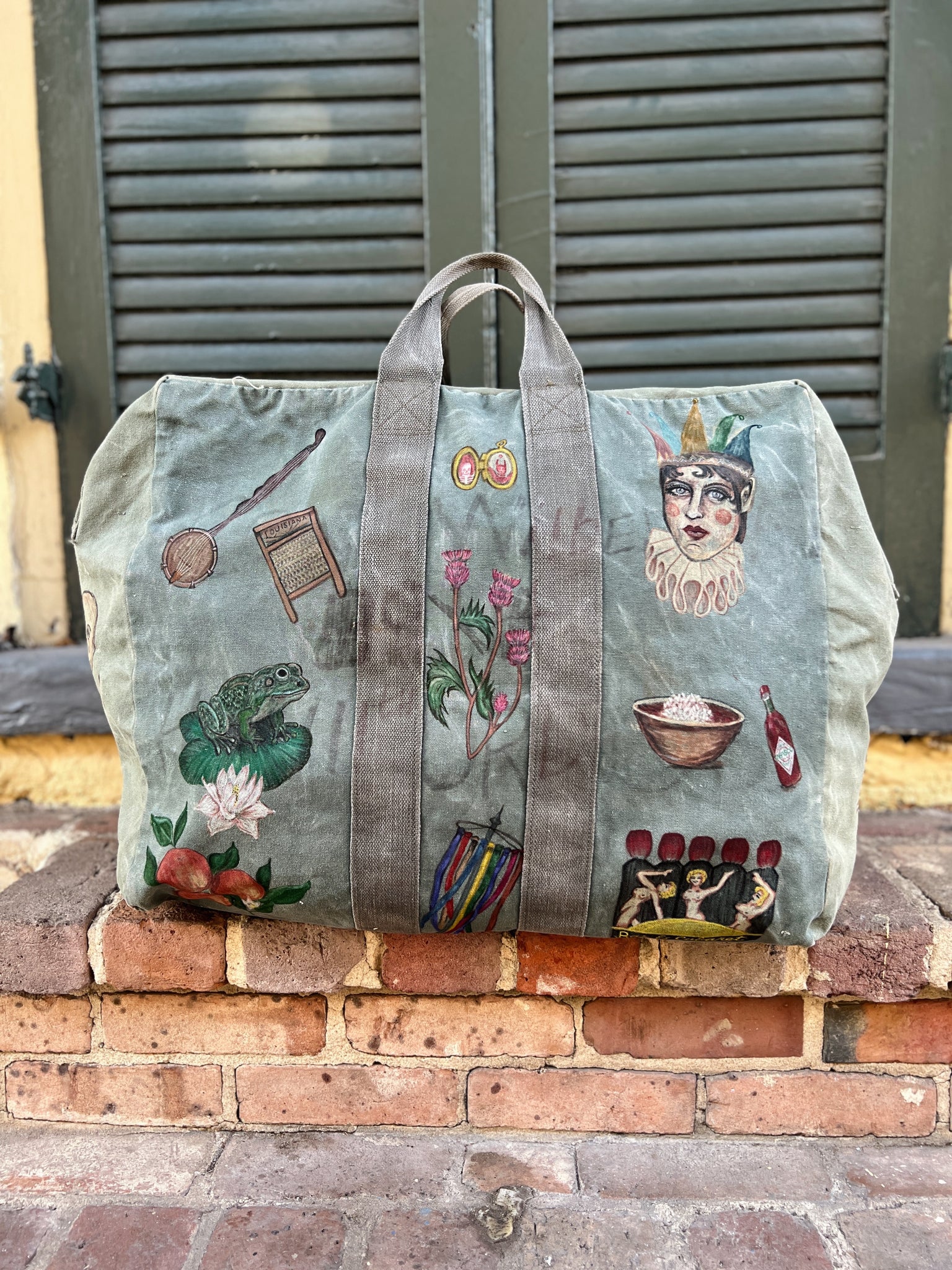 Hand Drawn Bag: Vintage Army Duffel “Louisiane”