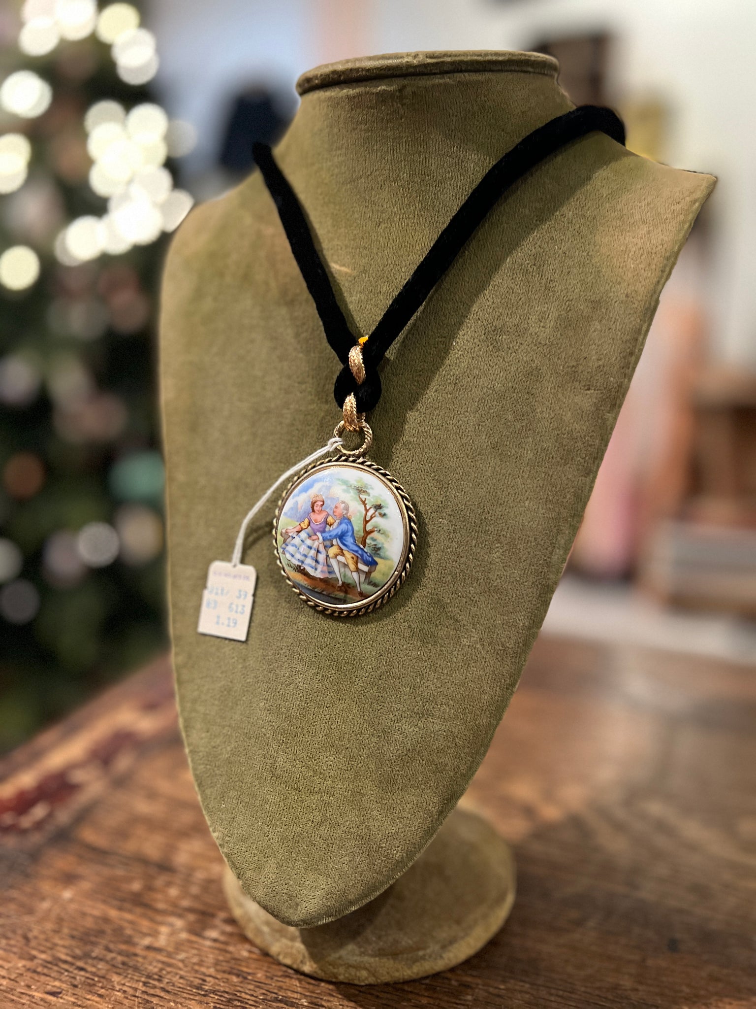 Hand Painted Limoges 3