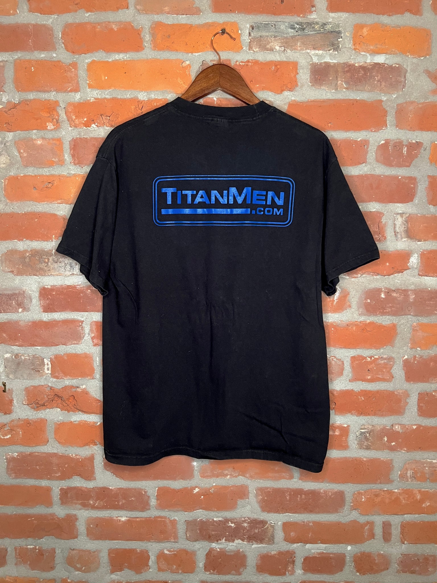 Titan Men Porn Studio Shirt [L]