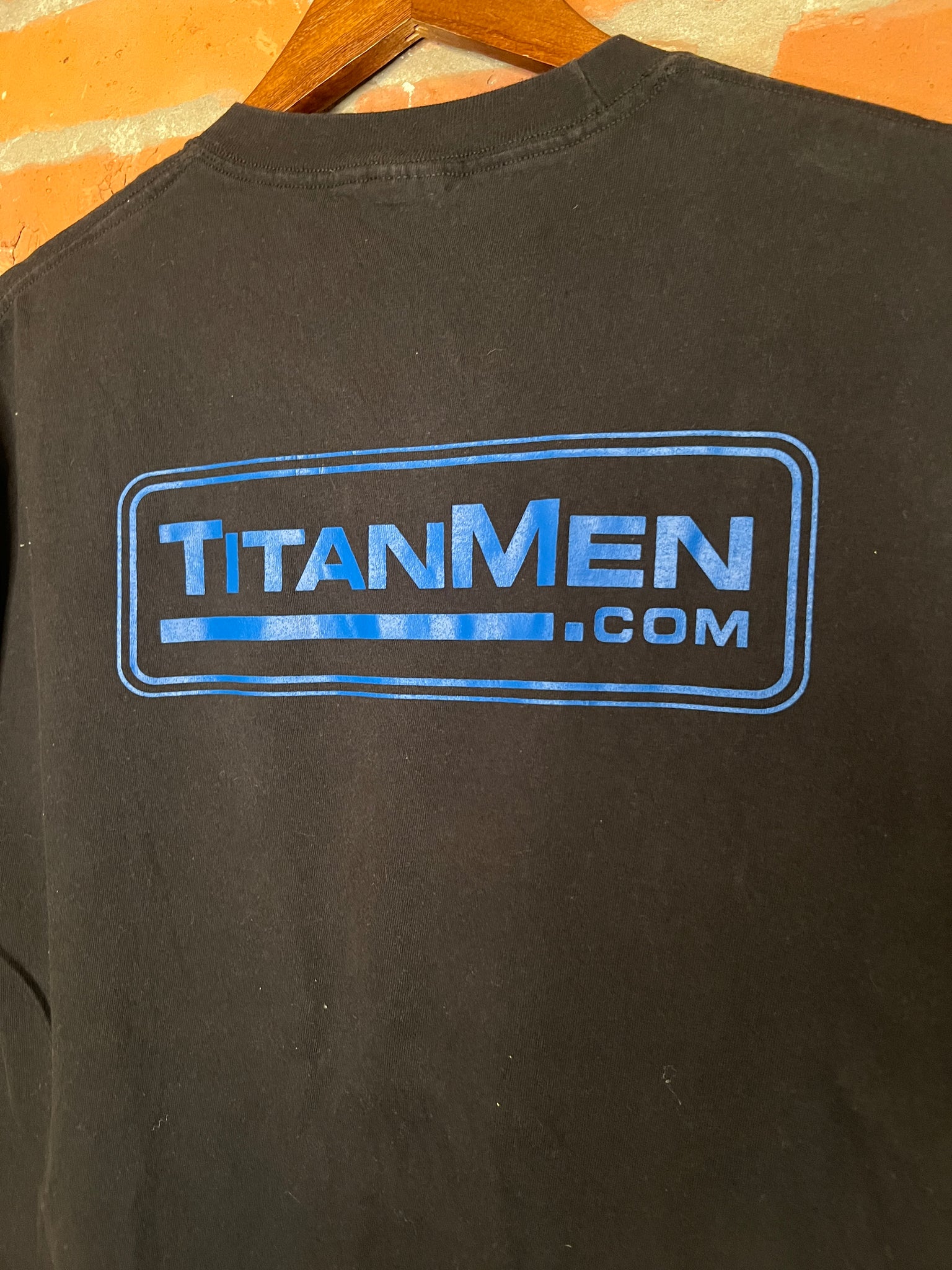 Titan Men Porn Studio Shirt [L]