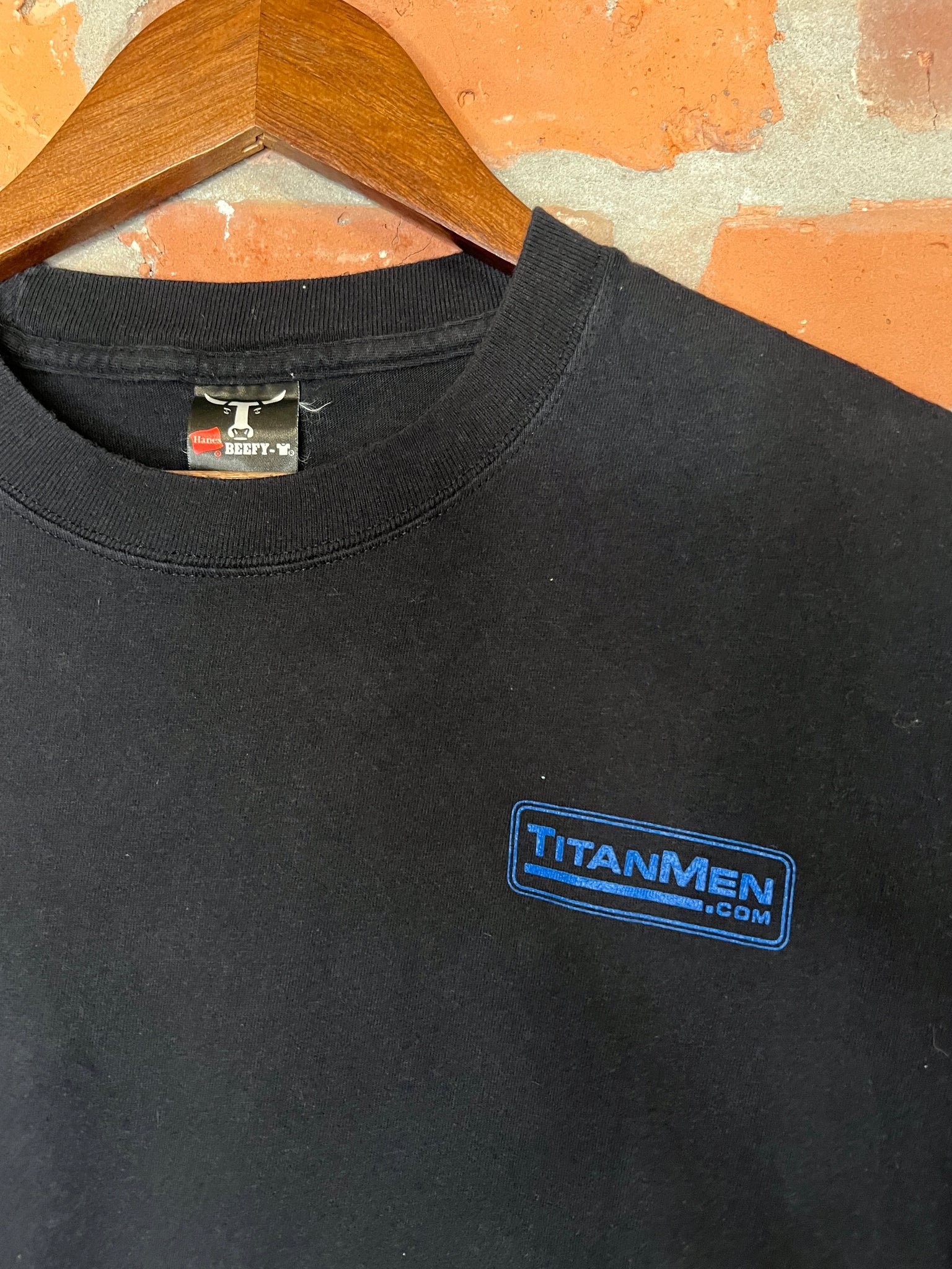 Titan Men Porn Studio Shirt [L]