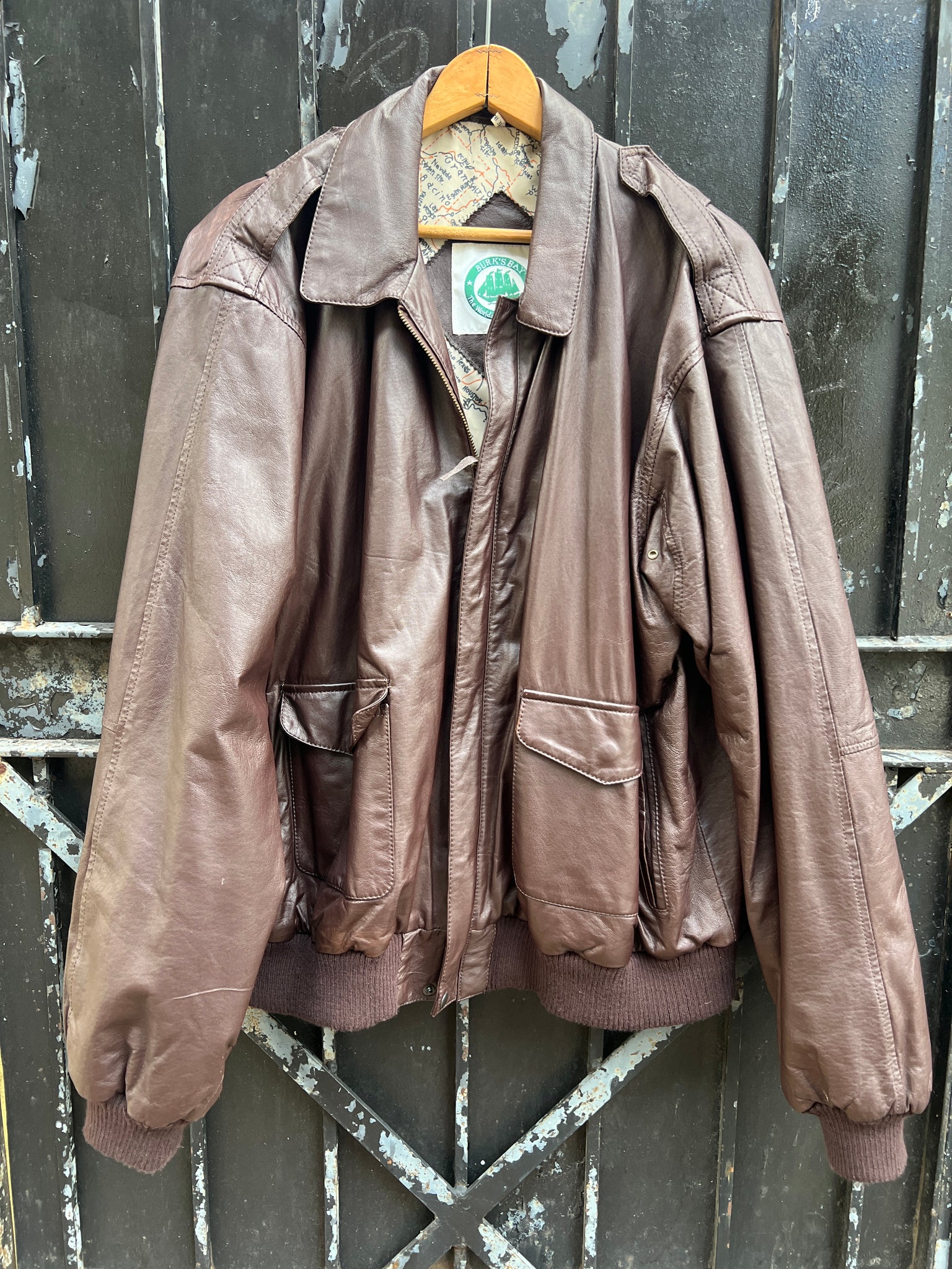 Brown Leather Map [XXL]