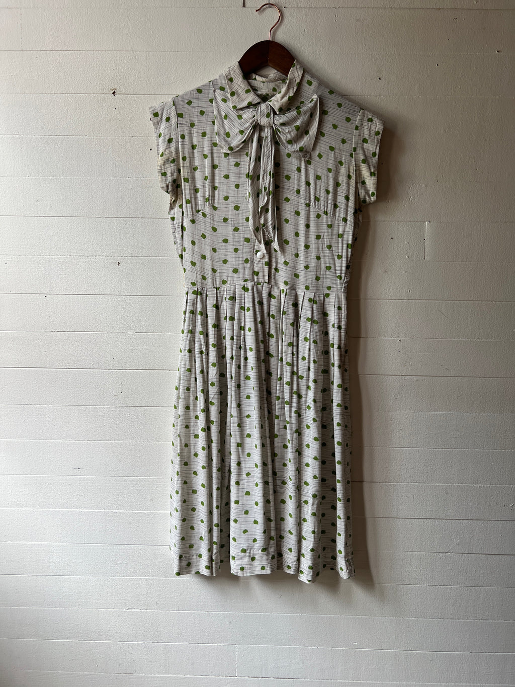 1940s Polka Dot