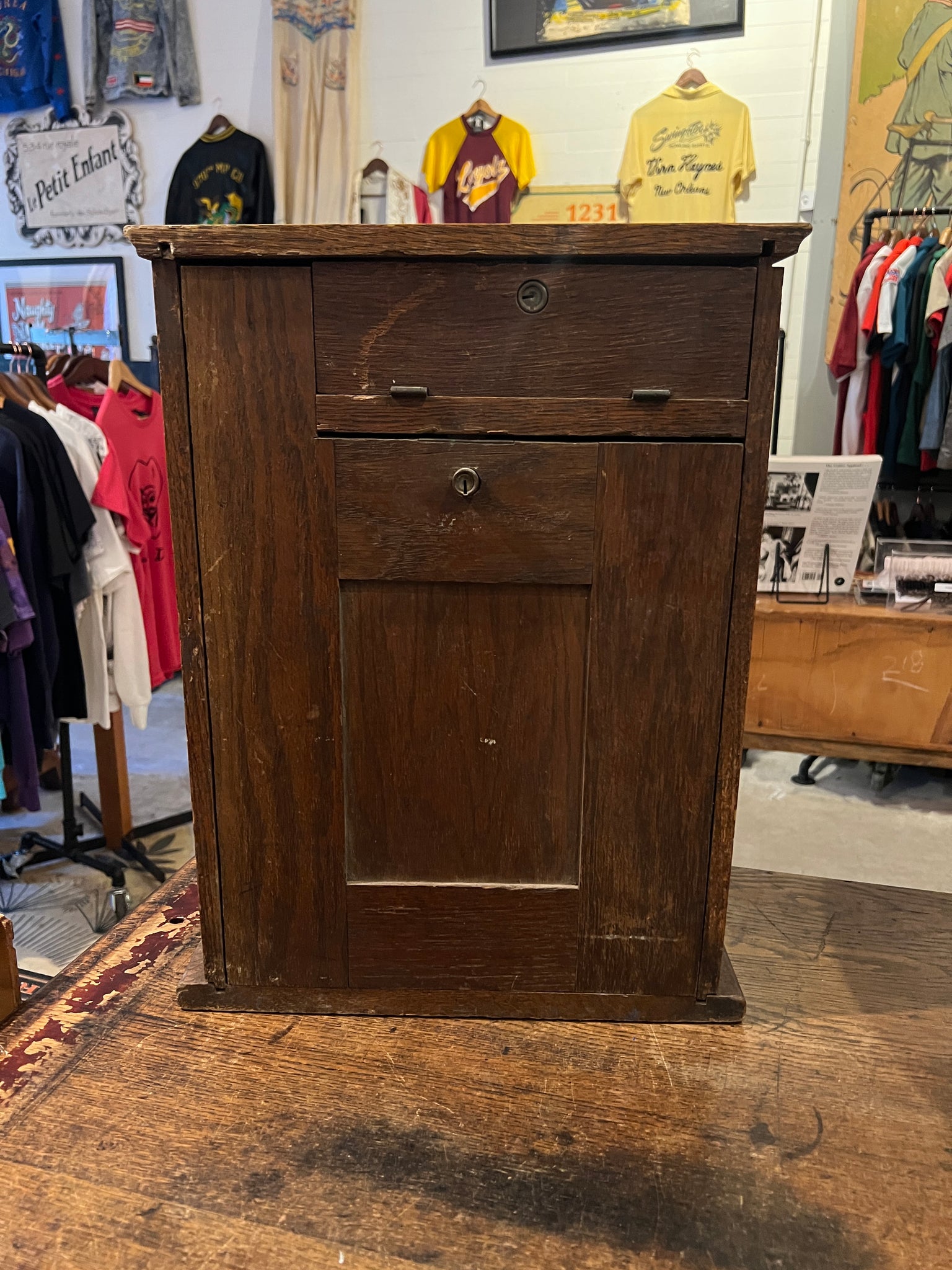 1920s Fortune Gum Machine