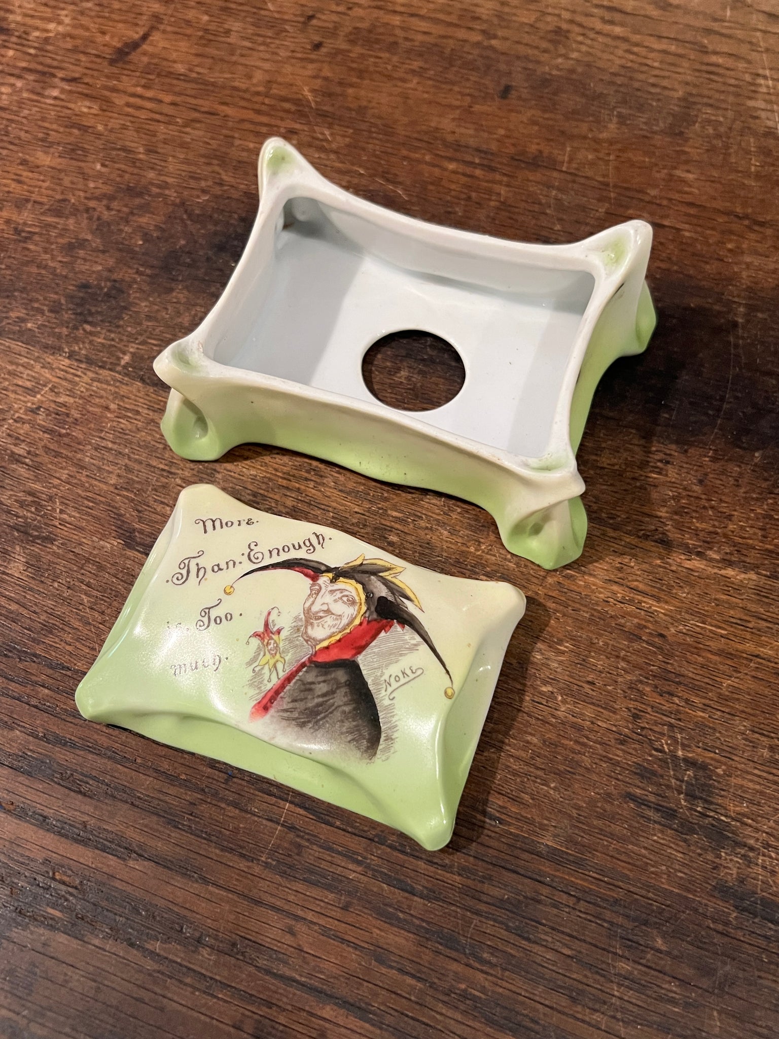 Royal Bayreuth Jester Box