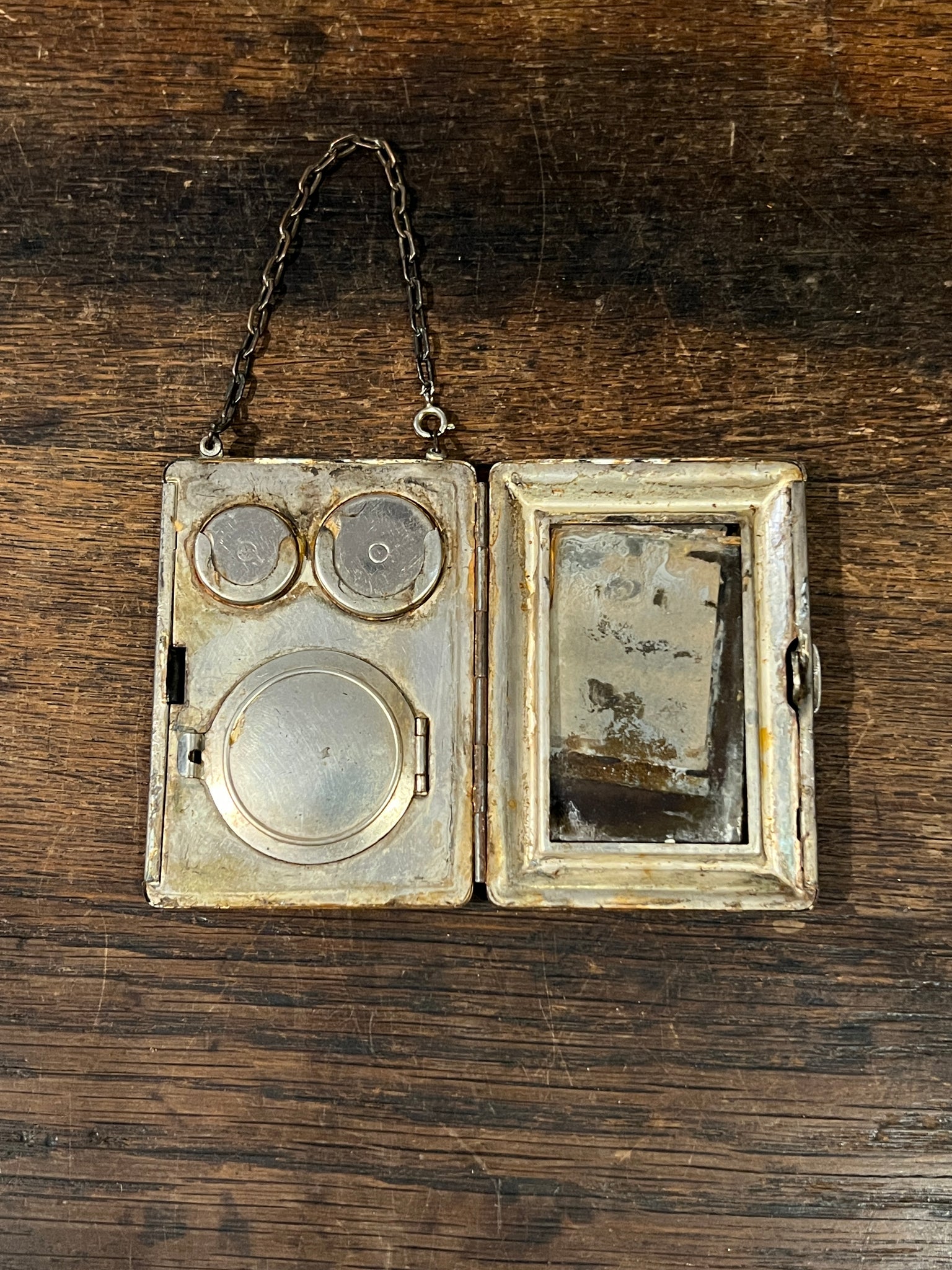 Chatelaine Coin Case
