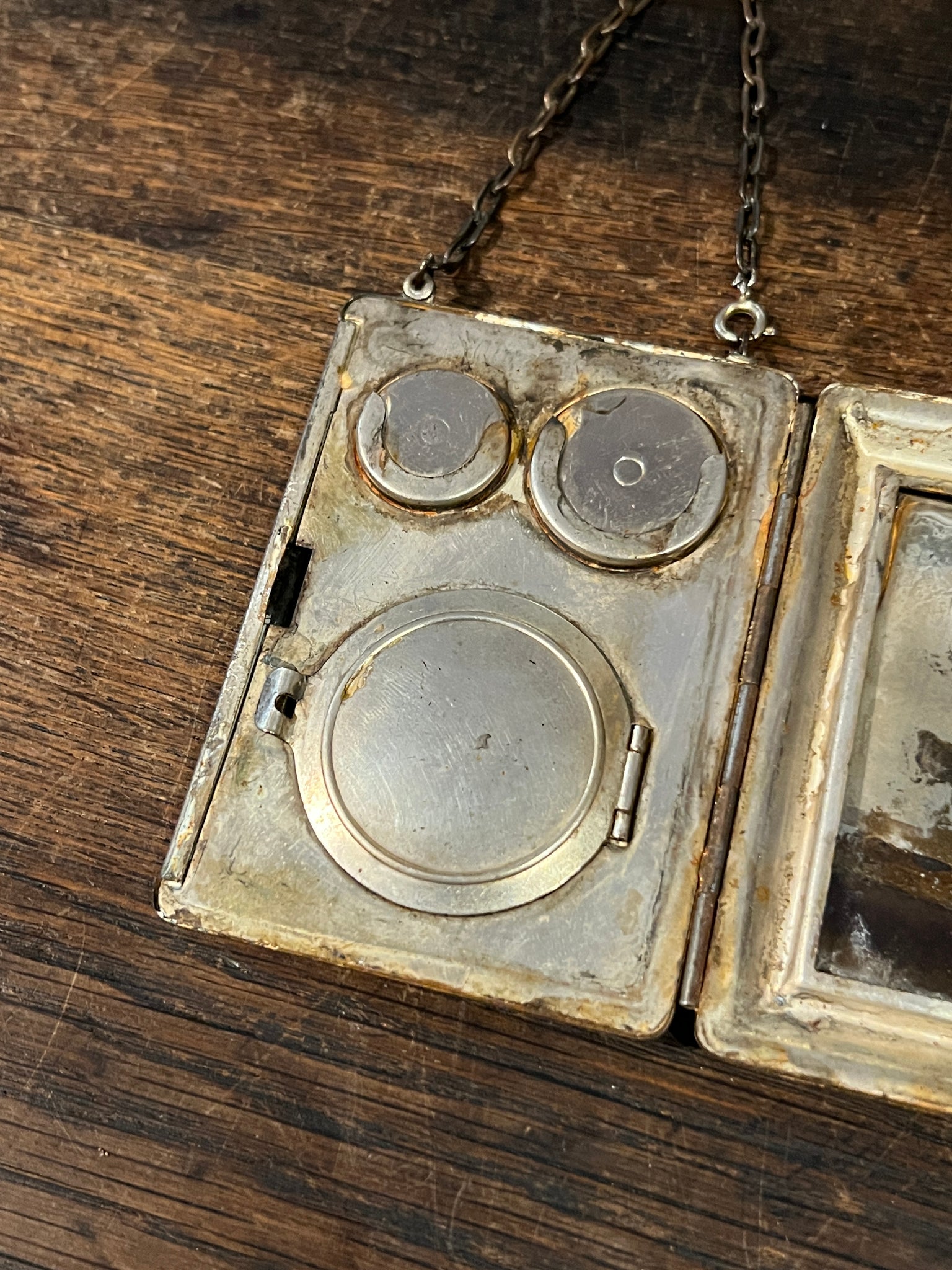 Chatelaine Coin Case