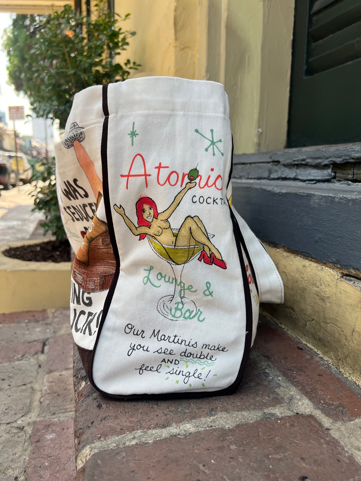 Atomic Tote