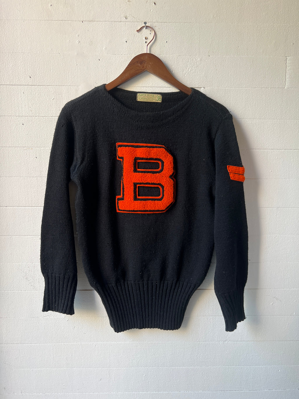 1940s b letter sweater [s]